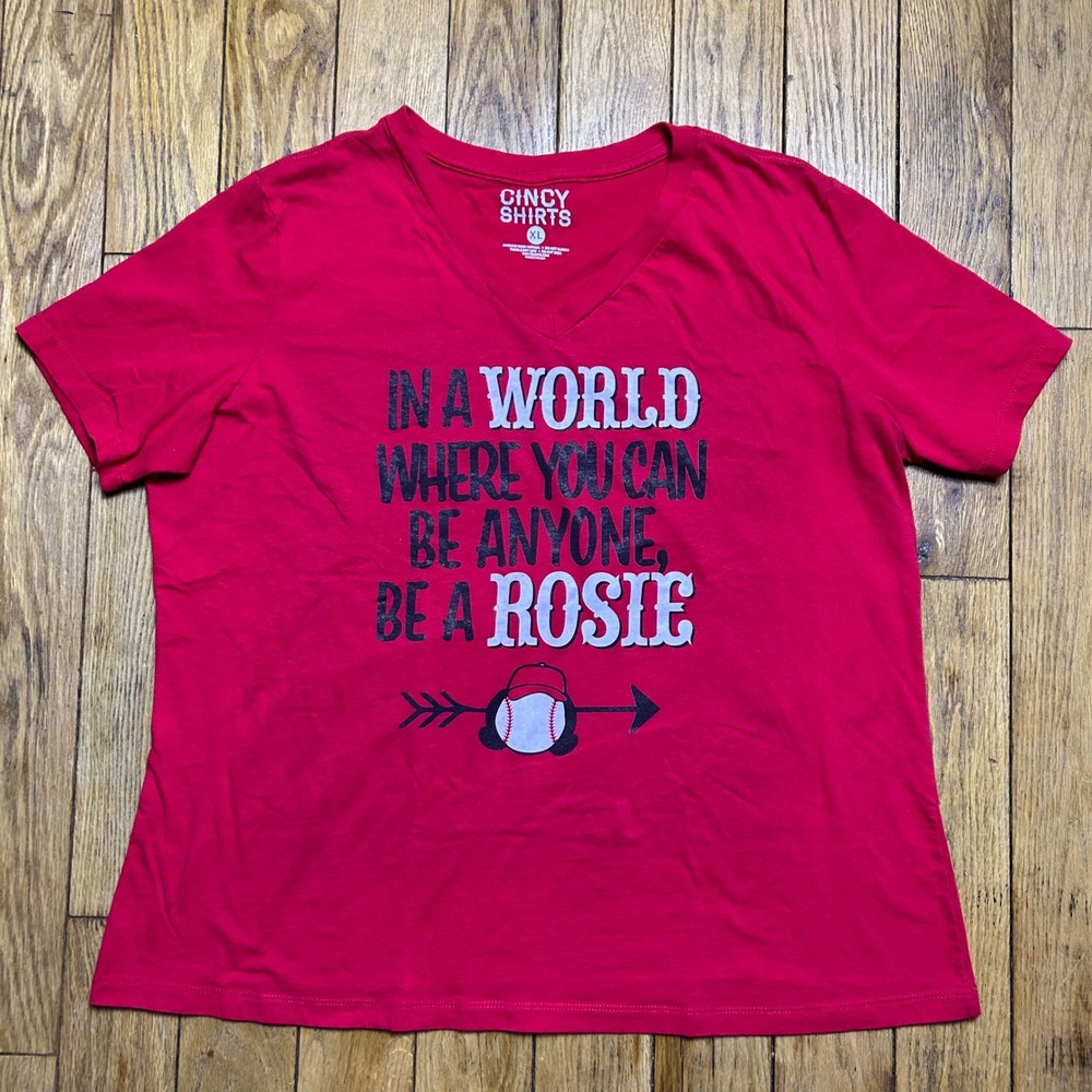 Cincy Shirts Rosie Red Cincinnati Baseball Graphic V-Neck Tee Red XL‎